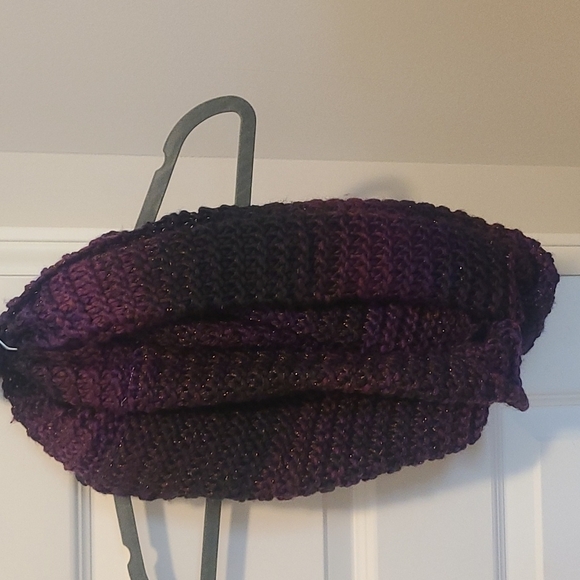 𝅺APT 9 Infiniti Scarf Purple - Picture 1 of 2